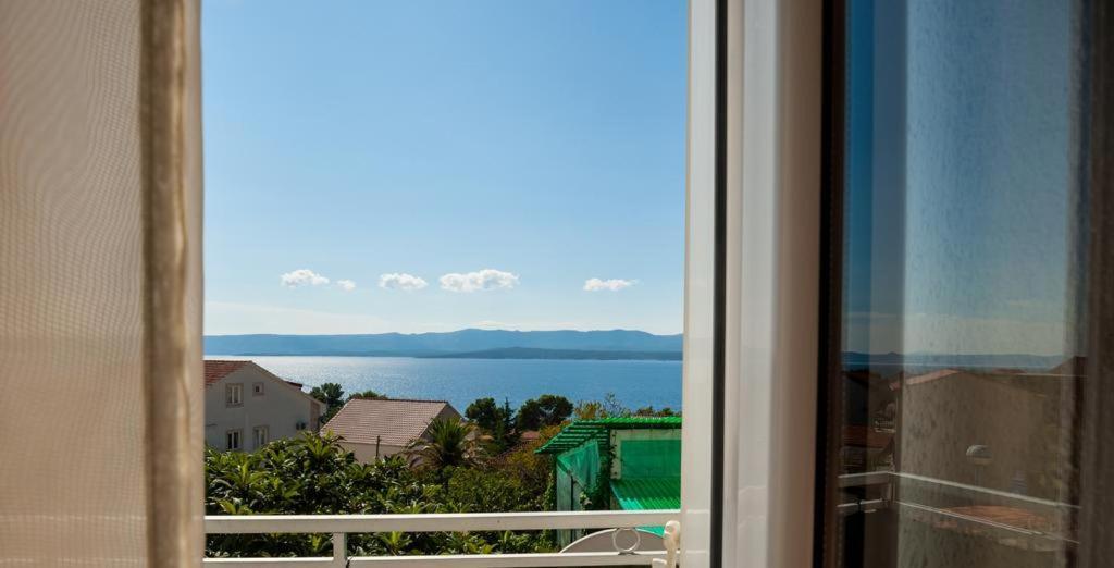 Apartmani Mara 볼 외부 사진